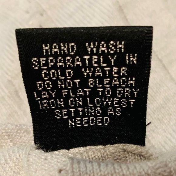 Cyrus Light Gray Sweater with Dolman Sleeves Size S - Picture 11 of 15